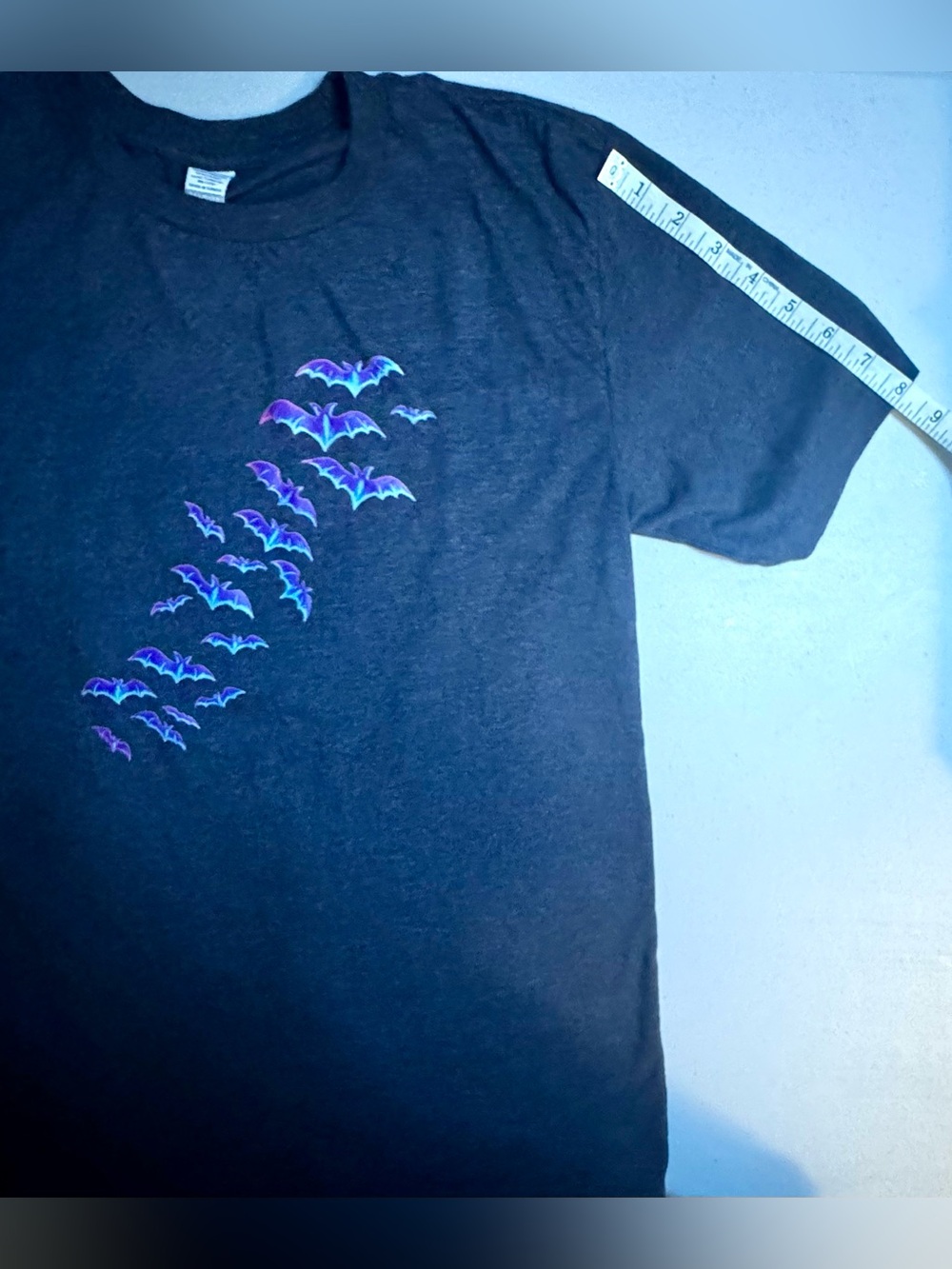 Unisex Medium Halloween Gray T-Shirt with Glow in the Dark Spooky Graphics - Picture 4 of 9